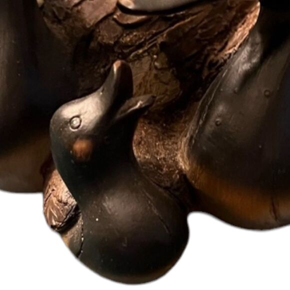 Duck Family, made of resin, looks like wood. EUC &!adorable! - Picture 10 of 11